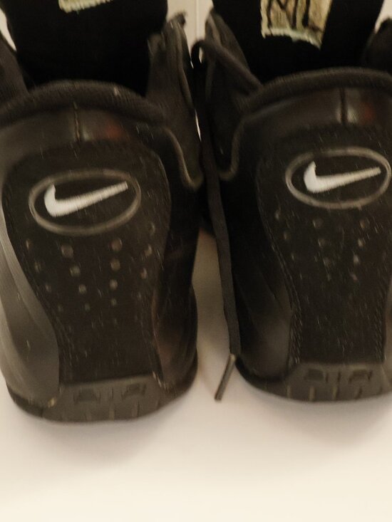 Black Nike Air Flightposite basketball shoes, released in 1999 Size 10.5 main image 8